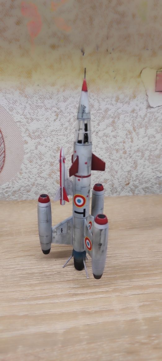 Продам модель самолёта, БПЛА 1/72