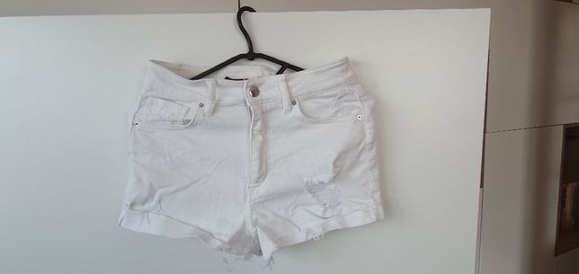 Krótkie jeansowe białe spodenki H&M, rozmiar 36