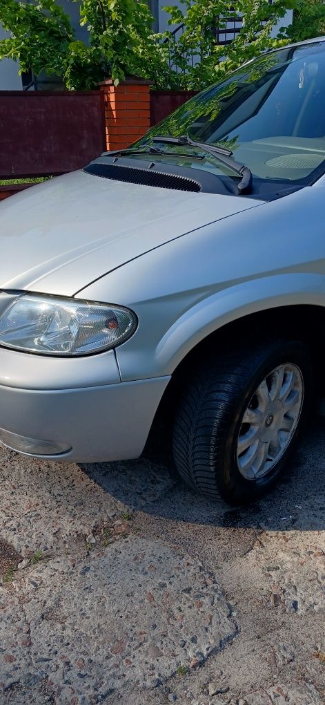 Продам крайслер вояджер Chrysler voyager
