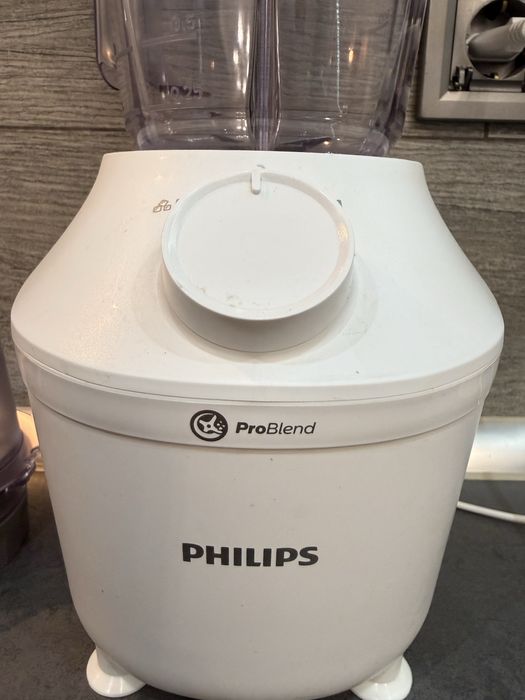 Блендер стаціонарний Philips HR2041/17