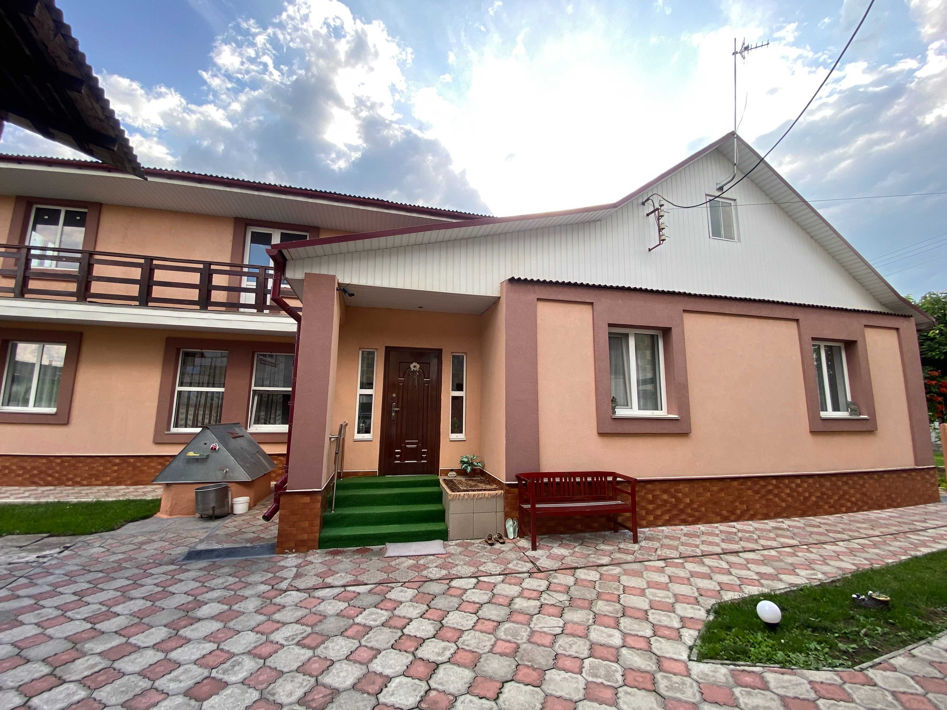 Продаж 2х поверхового Будинку в Здовбиці
