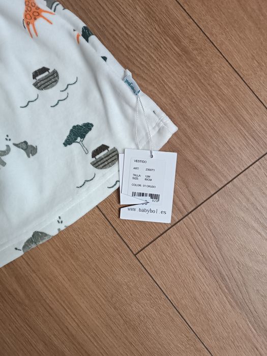 Nowa sukieneczka jesień / zima 80