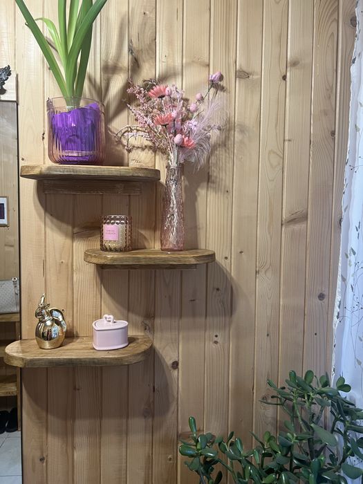 Оренда будиночку з сауною в лісі, біля води.