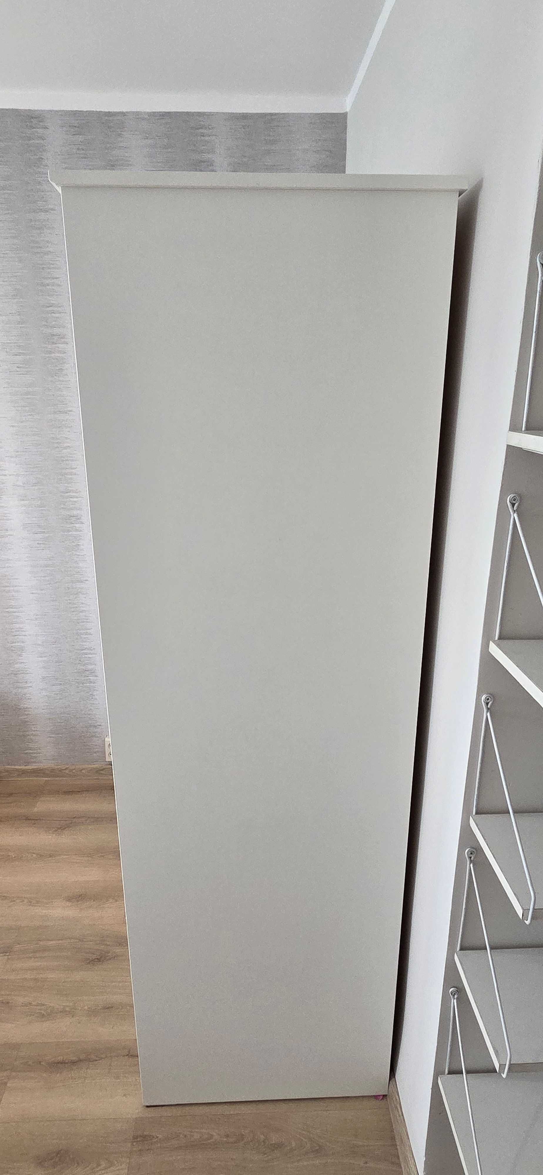 Szafa biała IKEA