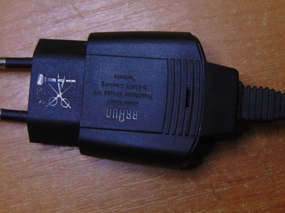 Електробритва Braun Series 1 130s-1