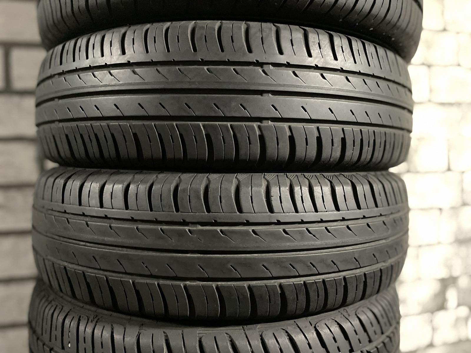 155/70 R14 Continental ContiPremiumContact 2E (Літні шини б\у) Склад