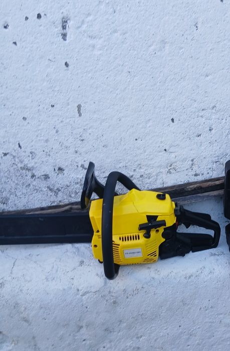 Motoserra  em bom estado