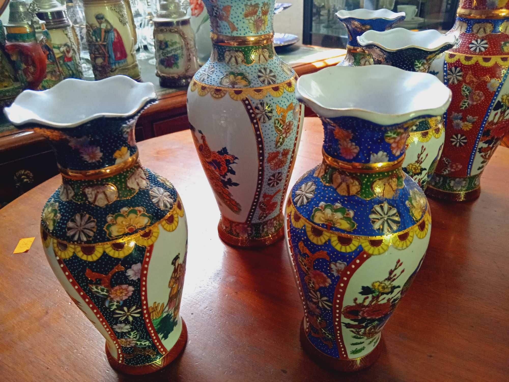 Wazony chinskie porcelanowe /Meble stylowe Tarnogród