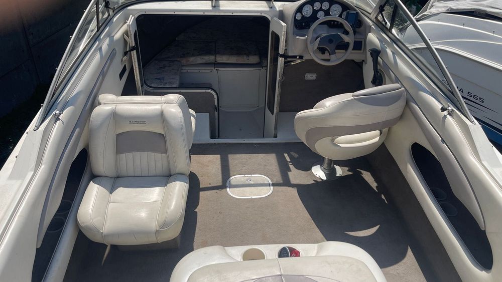 Stingray 220 CS 2004 р.в.