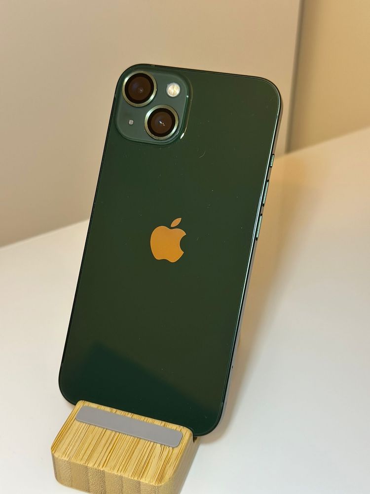 Iphone 13 verde 128GB, como novo com caixa, capas e carregador