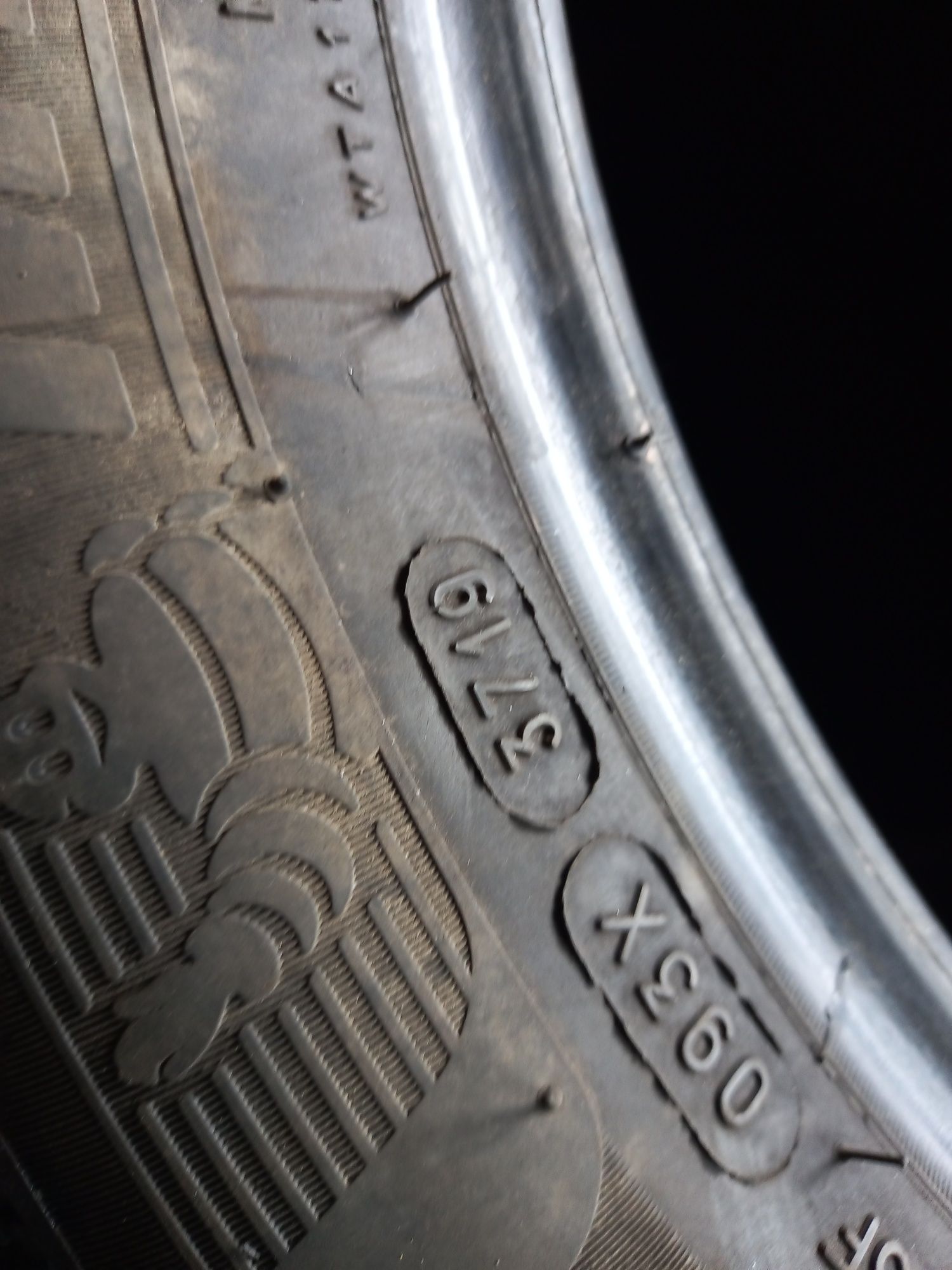 Opony używane 215/65/17 michelin 4x7 mm