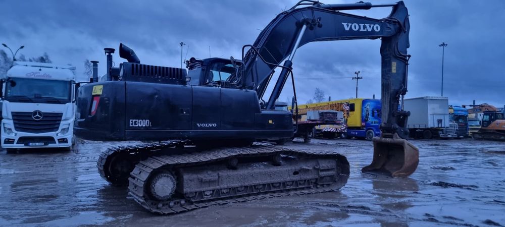 Продам экскаватор Volvo EC 300 DL