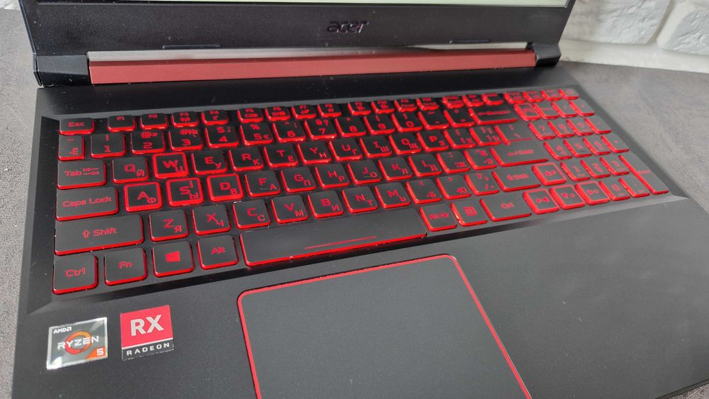 Ноутбук Acer Nitro 5 Ryzen 5 3550H/16/1TB/RX 560X 6 гб