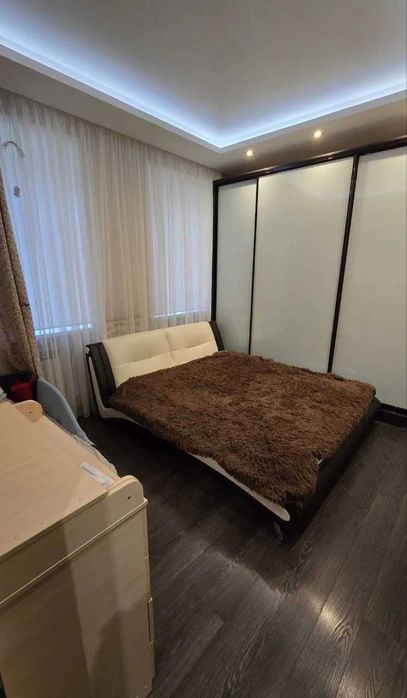 Продам 2-кімнатну квартиру Мечникова Центр Дніпро