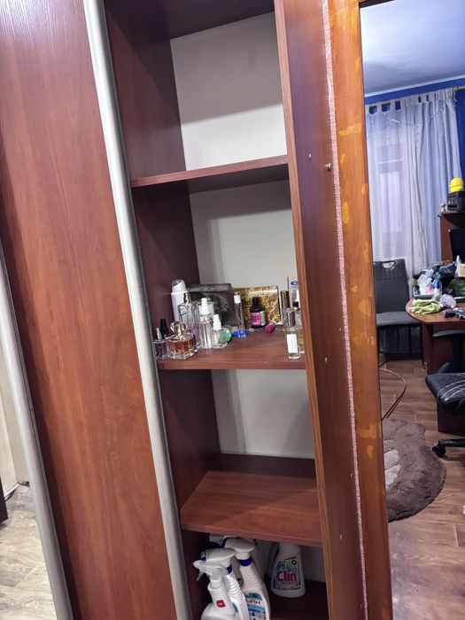 Продам шкаф купе