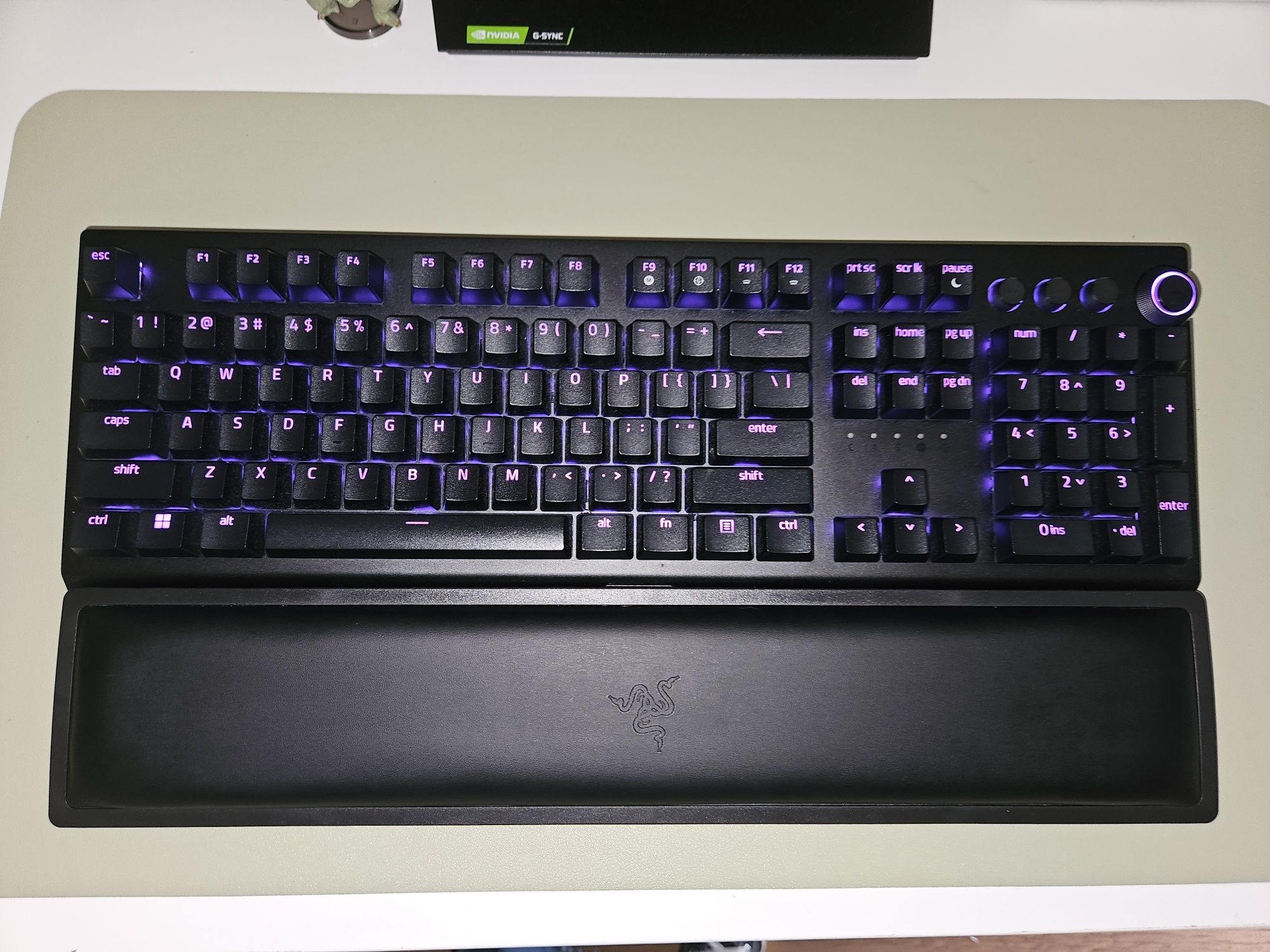 Teclado mecânico Razer Blackwidow V3 Pro