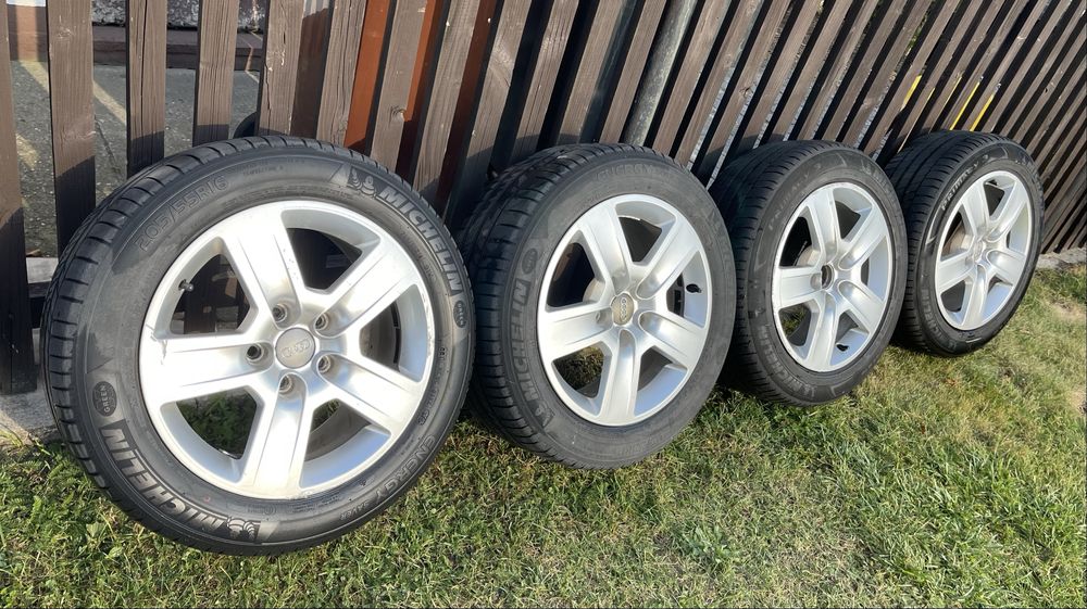 SPRZEDAM felgi Audi