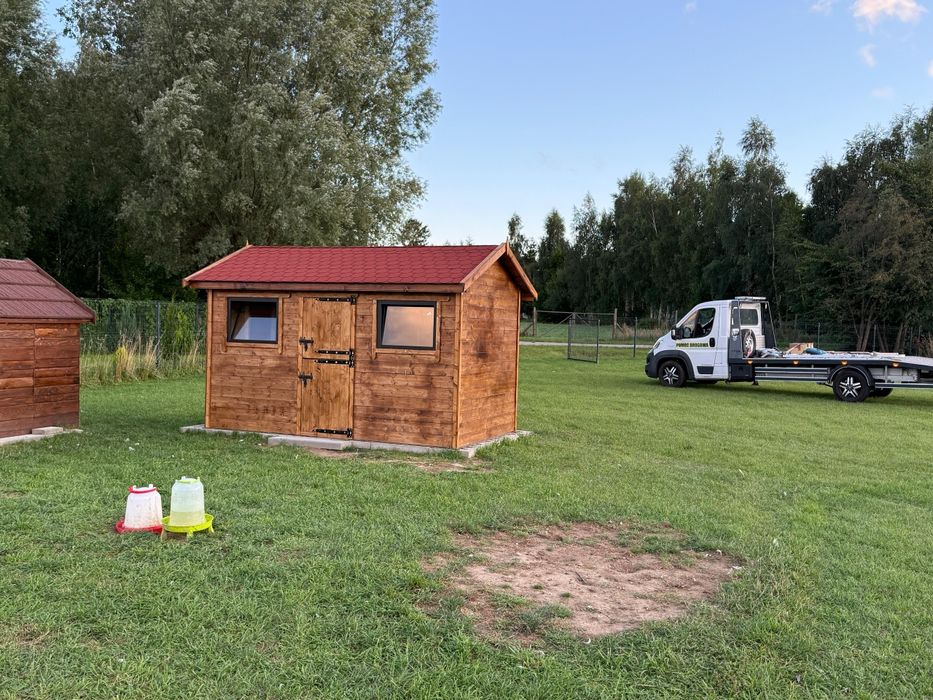 Stajnia 3.5 x 2 koziarnia, alpaki, kuce