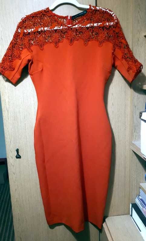 Sukienka z krótkim rękawem, Zara, S/ 36, midi, do kolan, nowa