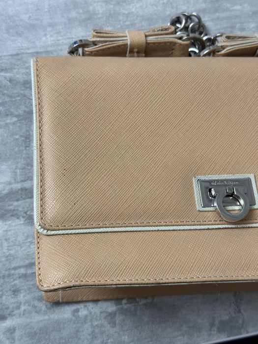 Сумка Salvatore Ferragamo