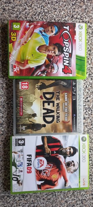 The walking dead/Fifa 09/Top spin 4 Playstation 3/Xbox 360