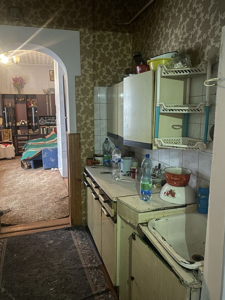 Продам 1 комн квартиру в Жековском доме ул Толстого