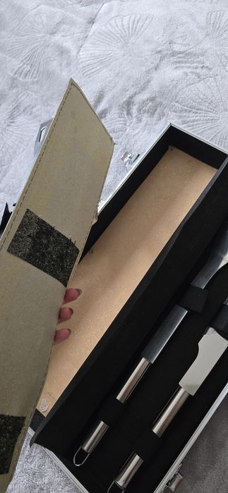 Zestaw przyborów do grilla