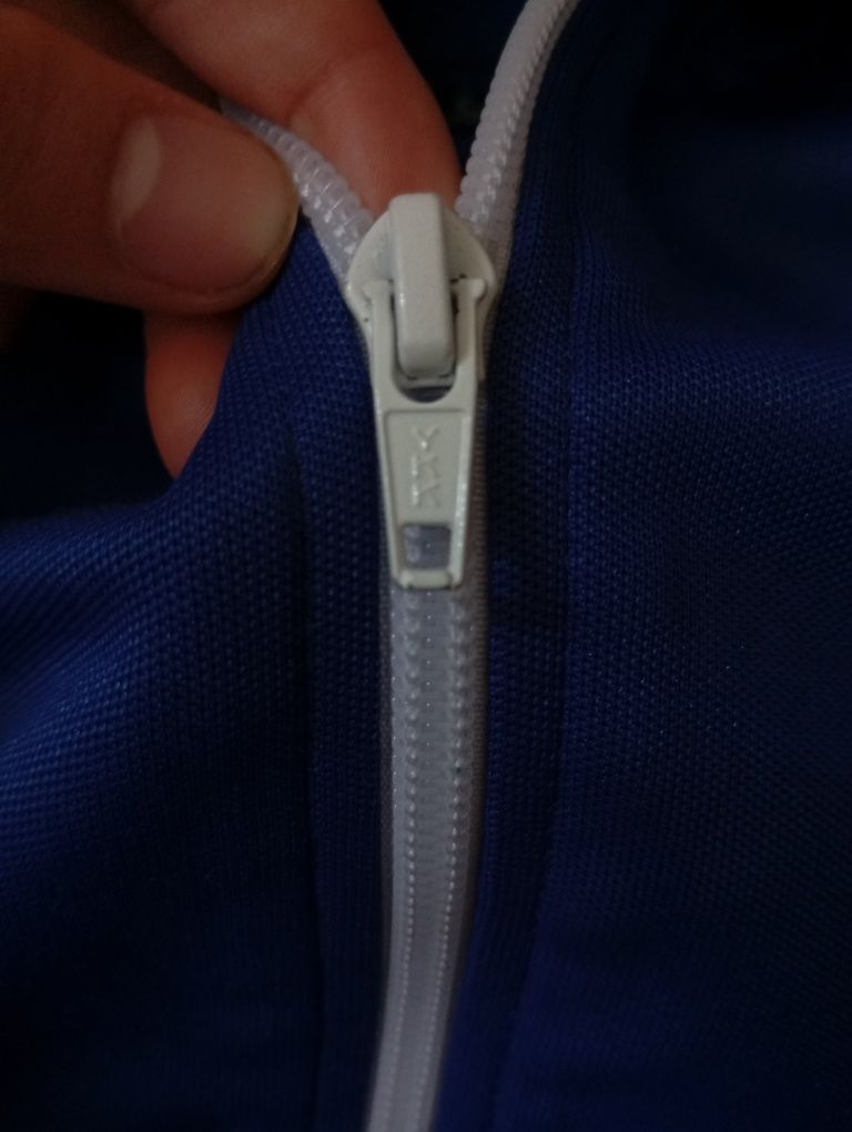Олімпійка Fred Perry
