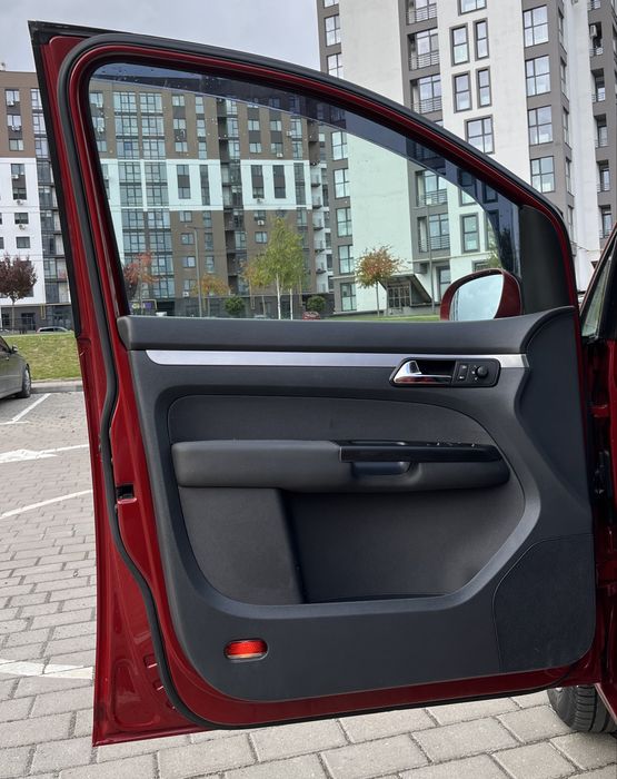 Продам WV Touran 2.0tdi