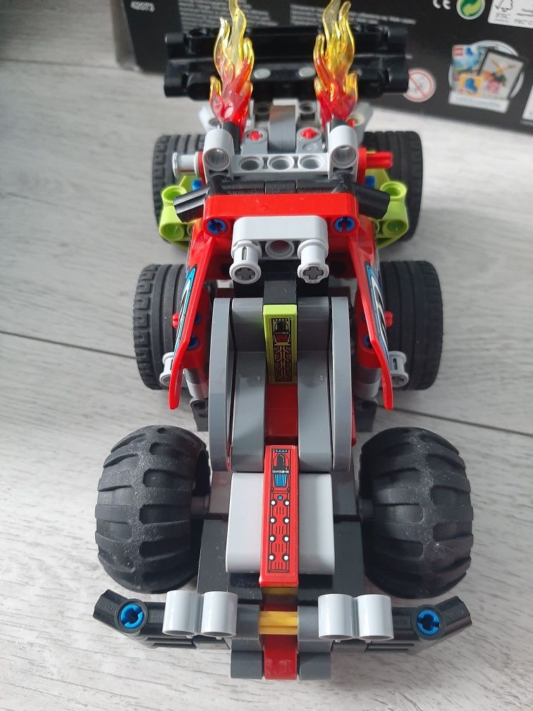 LEGO Technic 42072 i 42073