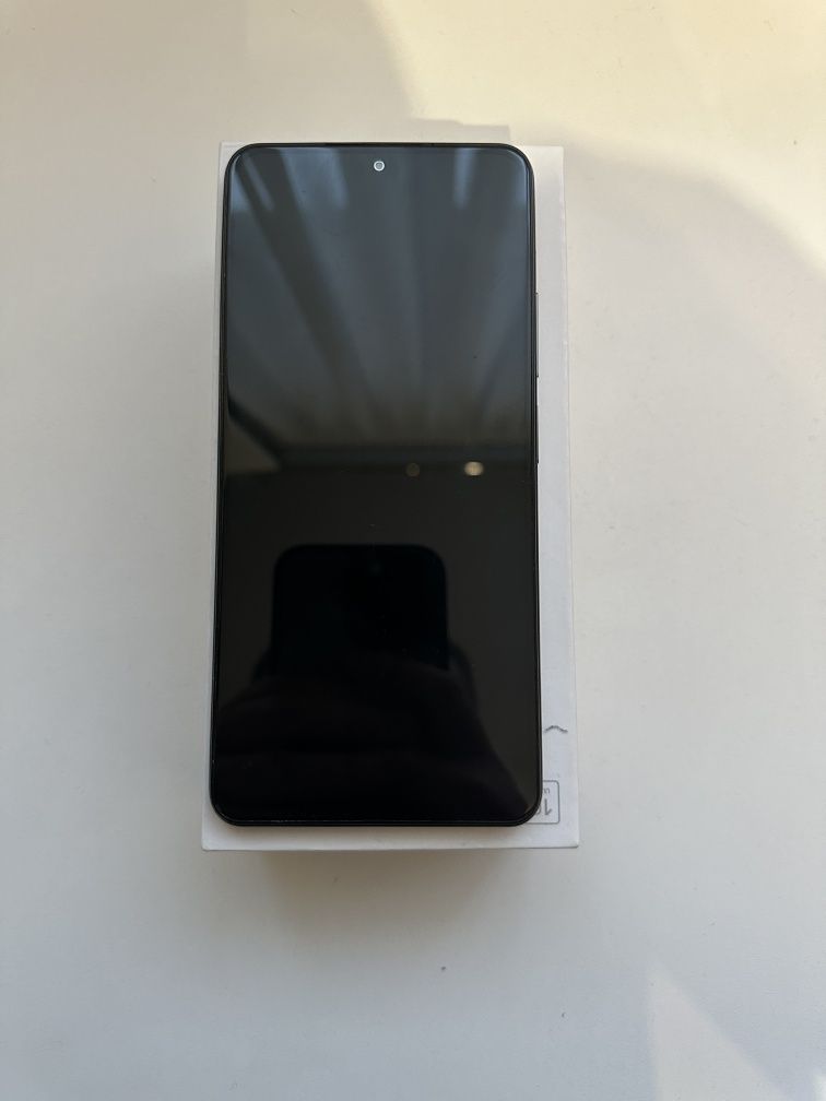 Telefony Xiaomi Mi 11i