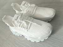 ! Wygodne Białe Buty sportowe 36 Adidasy Sneakersy wsuwane Trampki