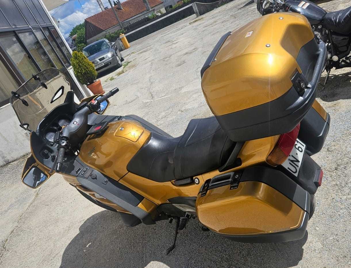 Honda Pan European 1999