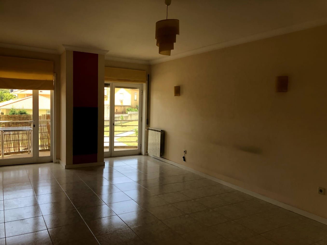 Alugo T1 + 1 boas áreas em Alfena, junto aos correios