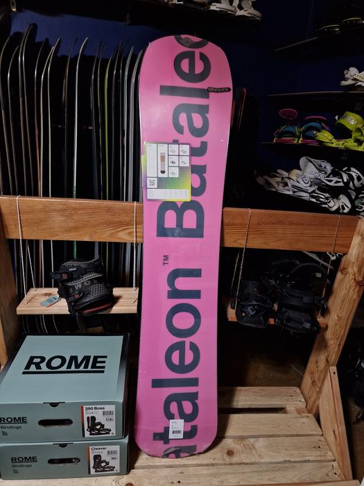 Deska snowboardowa Bataleon Partywave 151 cm snowboard
