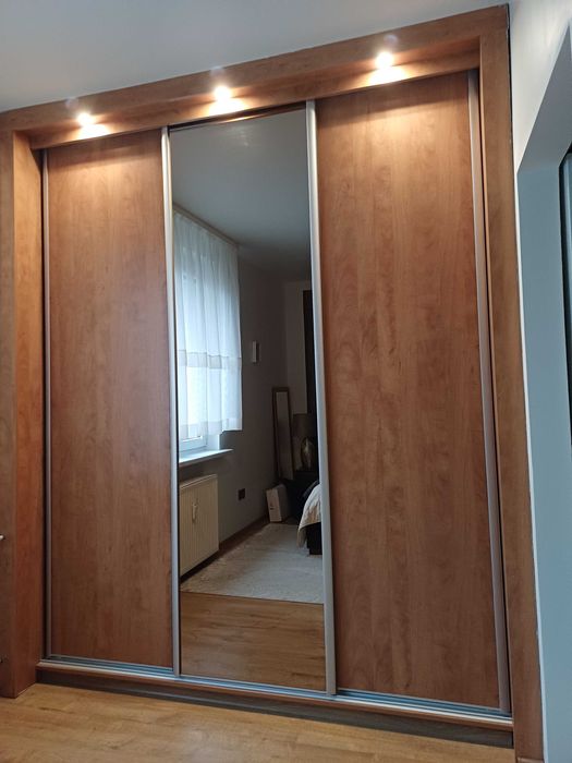 szafa z lustrem garderoba zabudowa 220x260cm