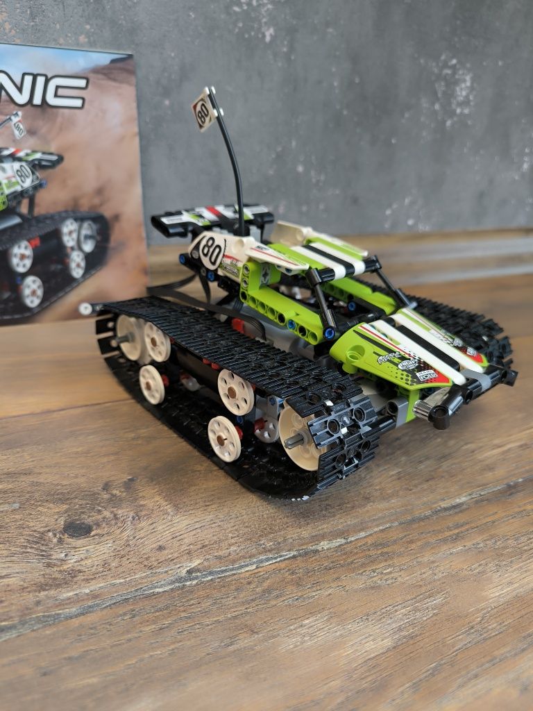 LEGO Technic 42065 в идеальном состоянии, инструкция