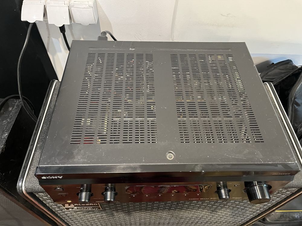 Amplituner sony DA3500ES