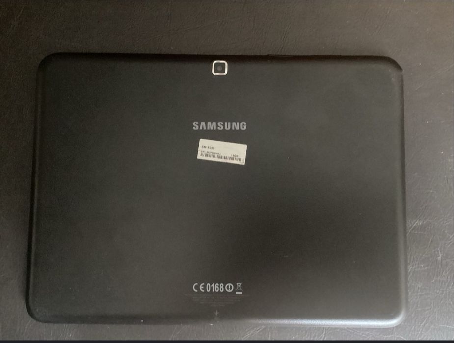 Samsung Galaxy Tab SM-T530 состояние идеальное (оригинал)Вьетнам