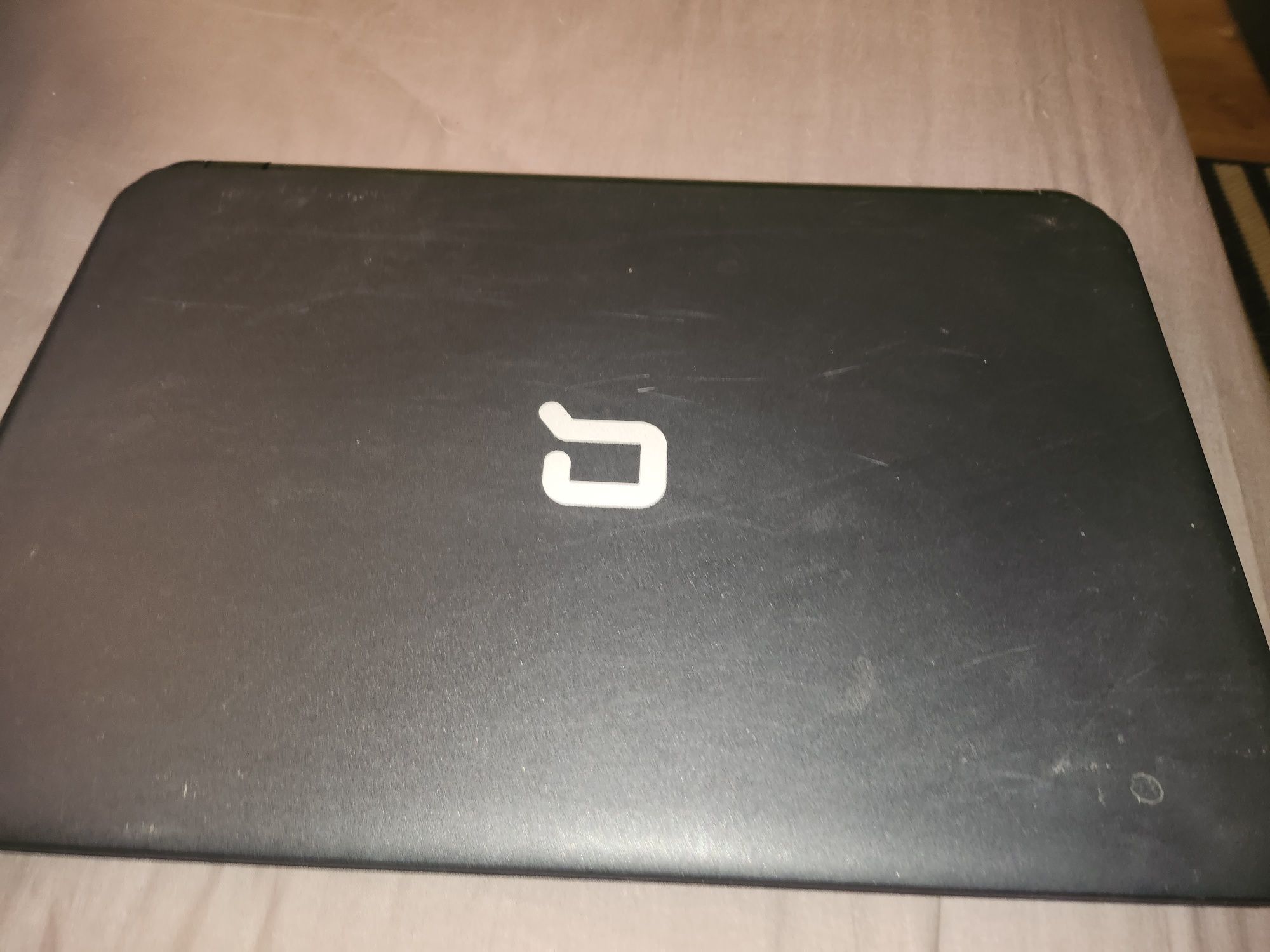 Laptop Compaq AR5B125