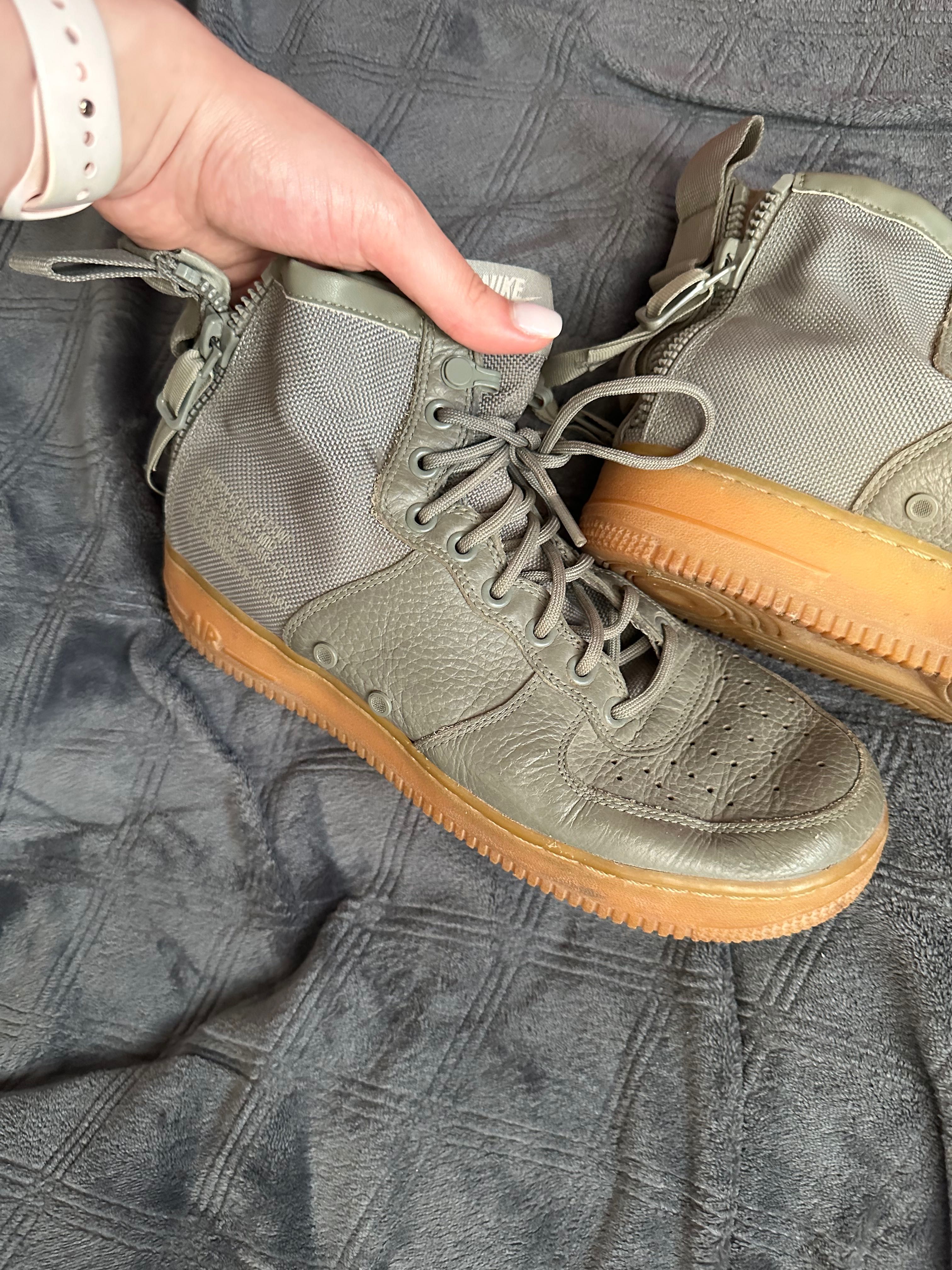 Кросівки Nike Air Force SF AF 1 хакі