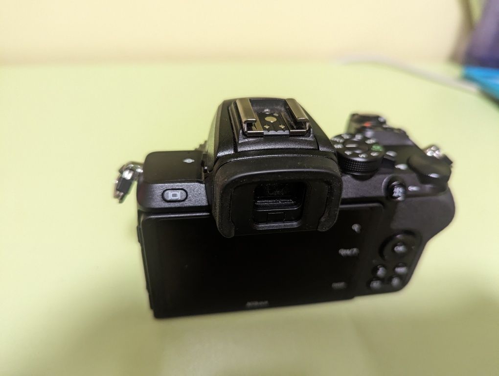 Продам Nikon z50