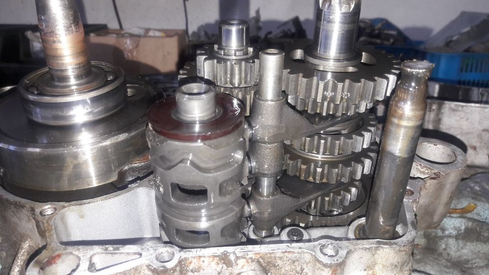 Skrzynia biegów wybierak wodziki Kawasaki kmx 125 kdx 200 części