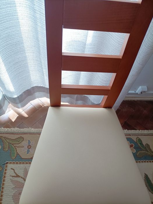 Vendo mesa de sala de jantar