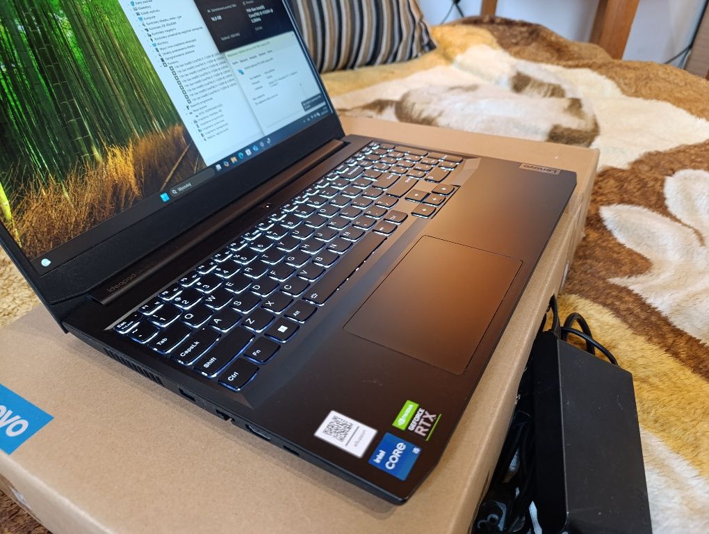 Lenovo 120Hz i5 11320h RTX 3050 RAM 16GB SSD 512