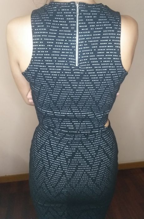 Vestido Bershka Preto e Branco