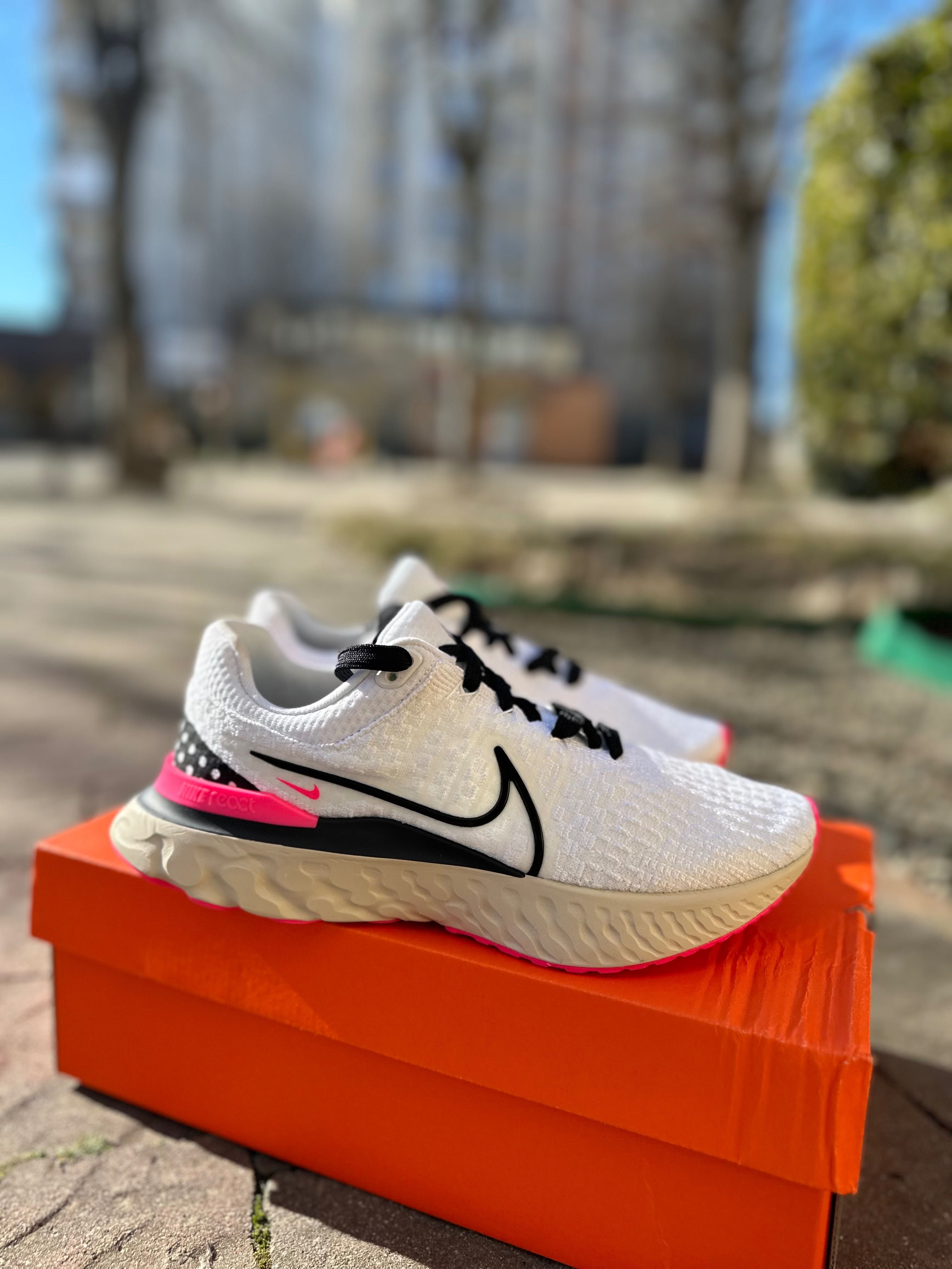 Жіночі оригінальні кросівки Nike React Infinity Flyknit 3 DH5392-101