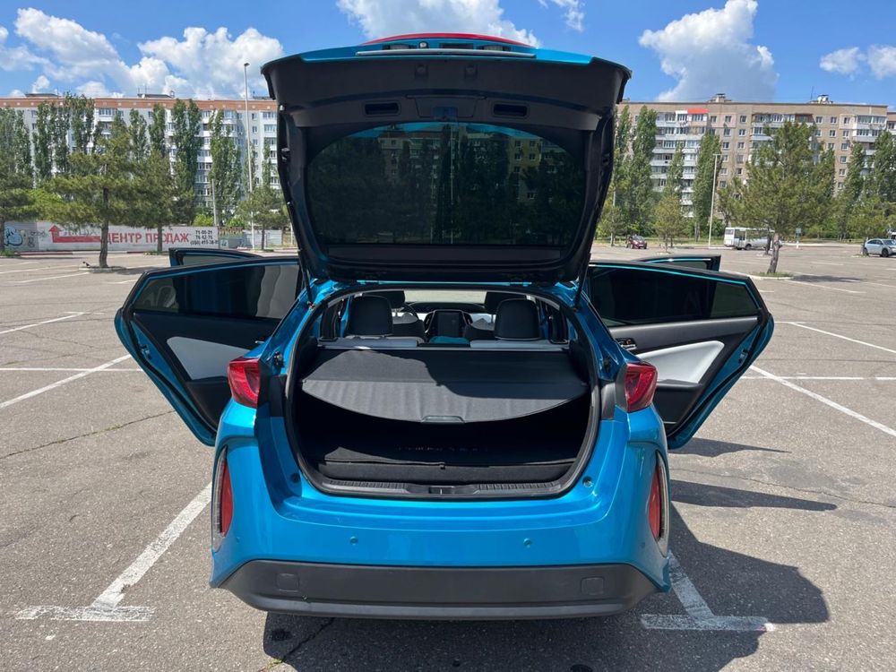 Toyota Prius prime 2017 Plug-in