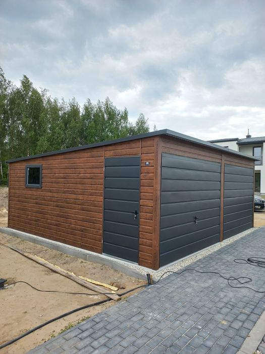 Garaż blaszany drewnopodobny konstrukcja profil zamknięty