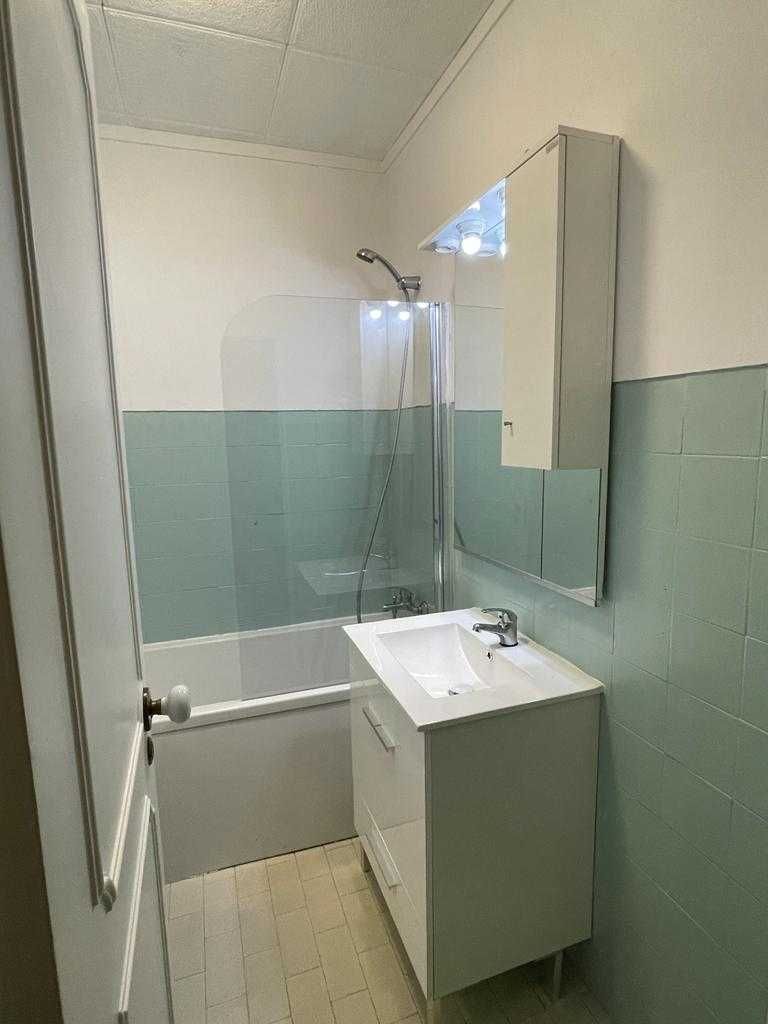 Arrenda-se apartamento T2 remodelado